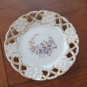Vintage Serving Plate,  10" Round